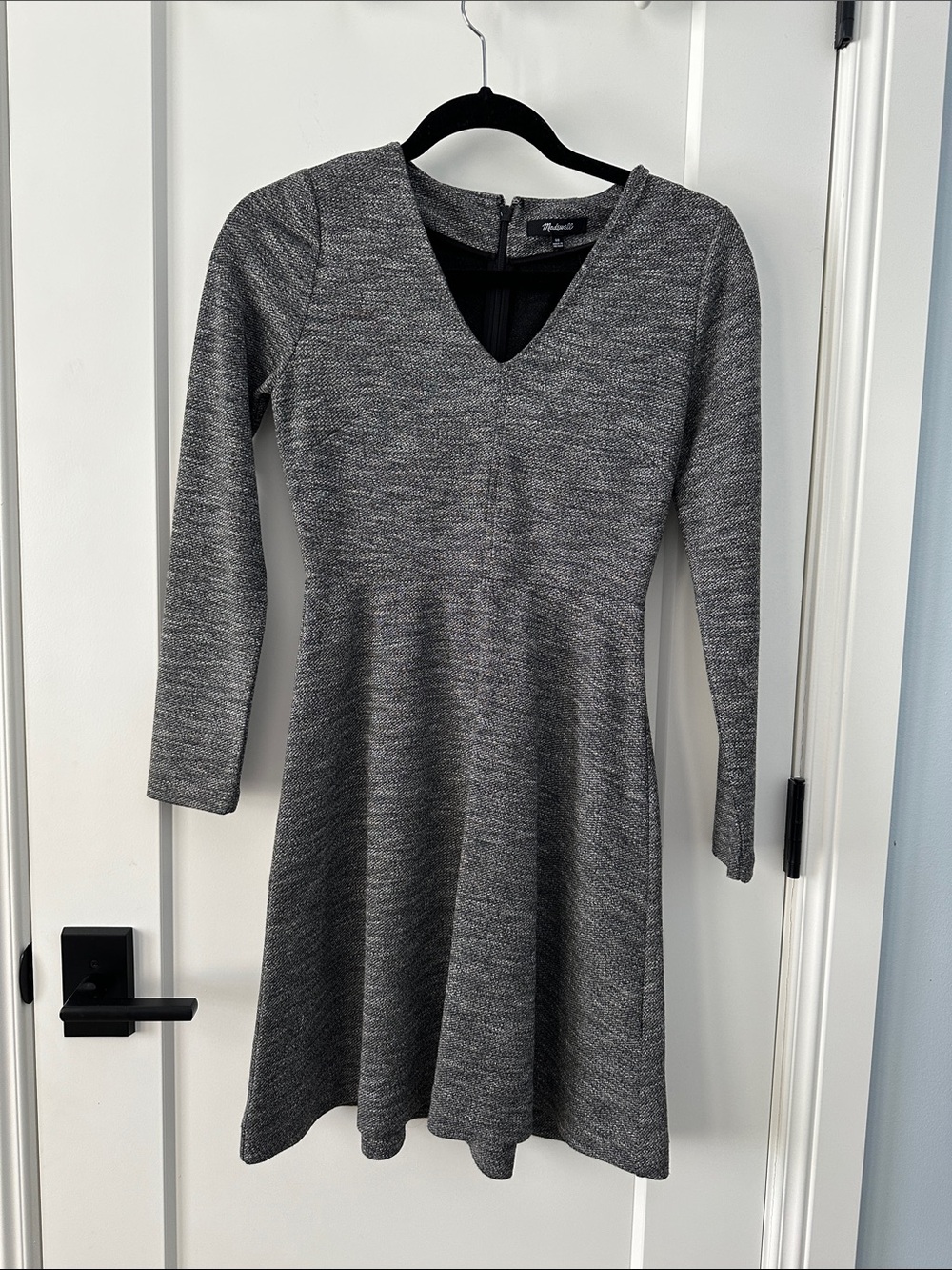 Madewell Gray Long-Sleeve V-Neck A-Line Knit Dress